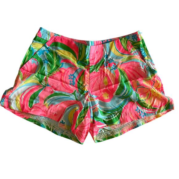 Lily Pulitzer Vibrant, Multicolored, Tropical Print, Shorts- 2 - Picture 1 of 11